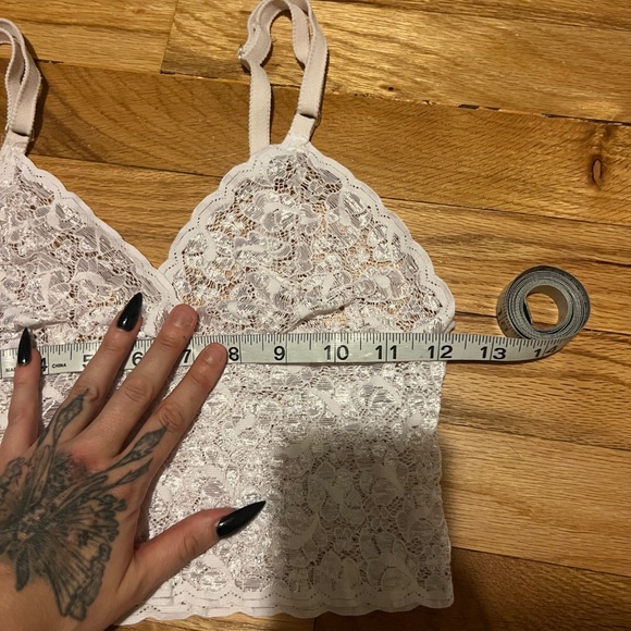 White lace cottage core tank bralette - Picture 2 of 5